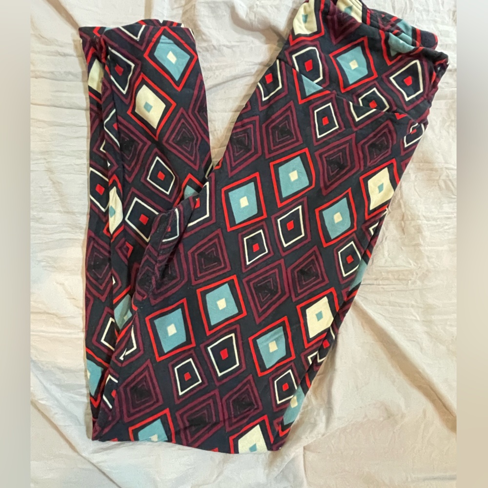 LuLaRoe OS leggings